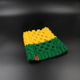 sweater-dog-custom-cabled-dog-sweater-jamaica-acrylic-kelly-green-sunflower-black-1