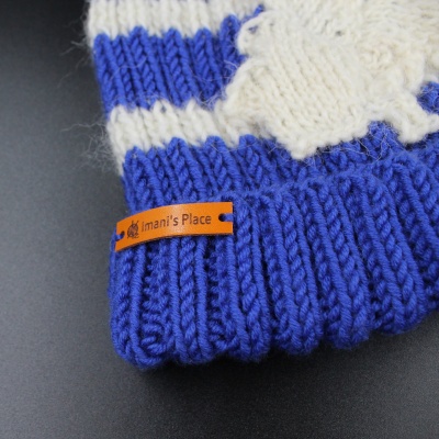 game-day-knit-hat-maple-leafs-small-2