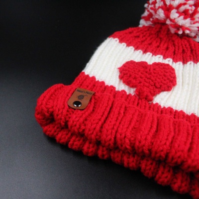 hat-unisex-custom-game-day-knit-hat-canada-acrylic-red-white-2