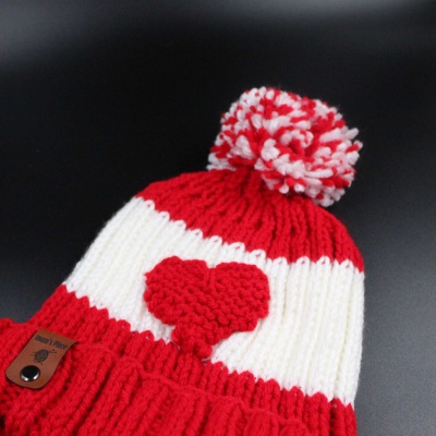 hat-unisex-custom-game-day-knit-hat-canada-acrylic-red-white-3