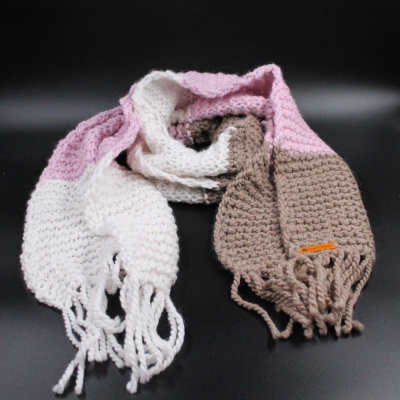 scarf-sandstone-beige-powder-pink-white-4