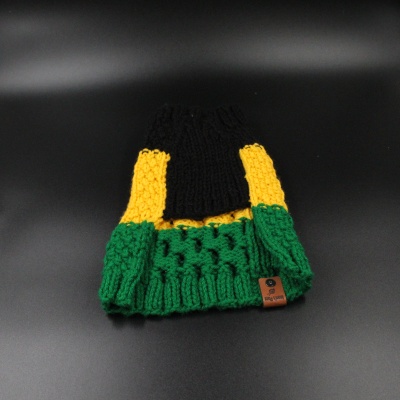 sweater-dog-custom-cabled-dog-sweater-jamaica-acrylic-kelly-green-sunflower-black-2