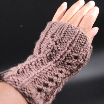 wrist-warmers-women-amber-wrist-warmers-acrylic-taupe-6